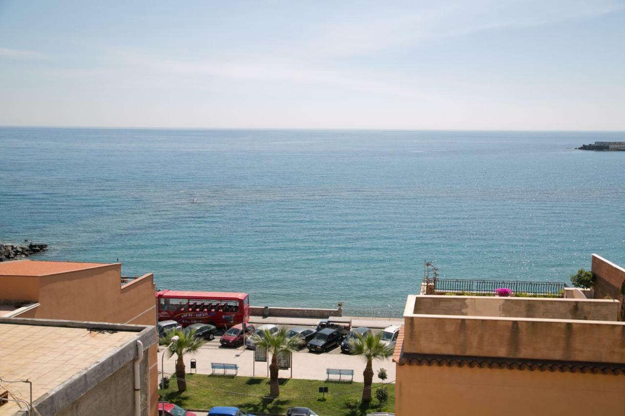 Casa Emalù Appartamento Giardini Naxos Esterno foto