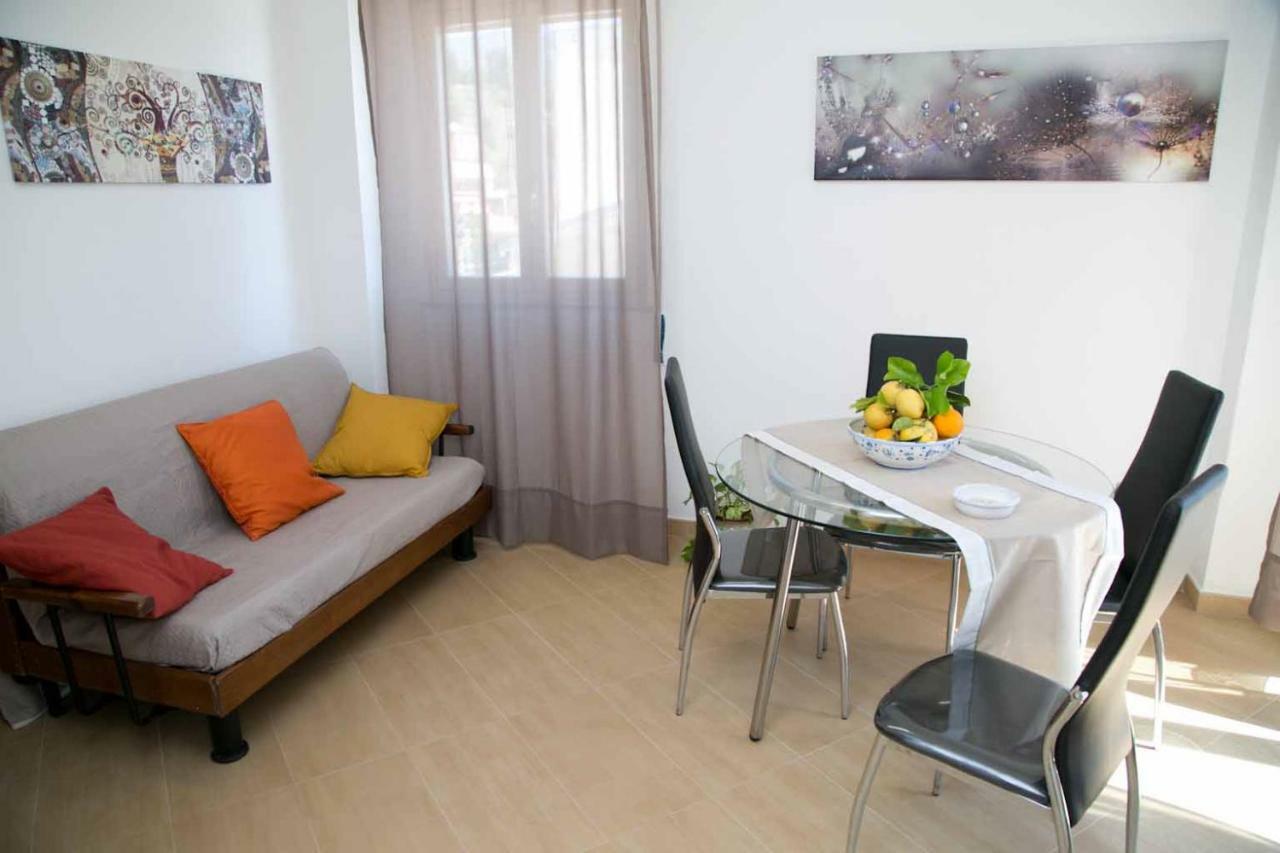 Casa Emalù Appartamento Giardini Naxos Esterno foto