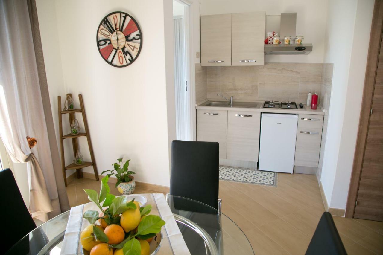 Casa Emalù Appartamento Giardini Naxos Esterno foto