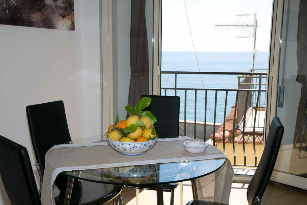Casa Emalù Appartamento Giardini Naxos Esterno foto