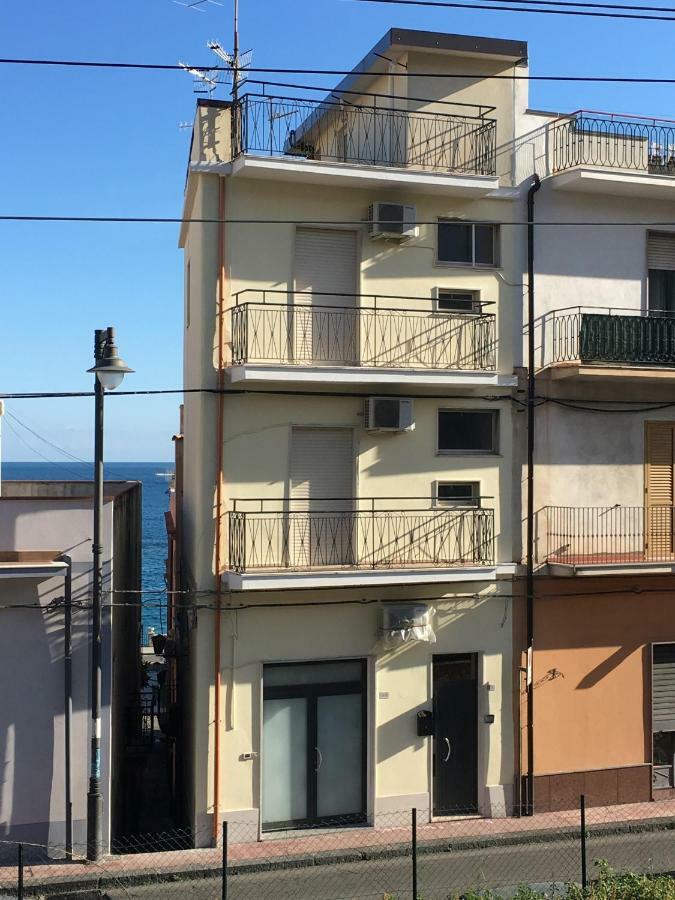 Casa Emalù Appartamento Giardini Naxos Esterno foto
